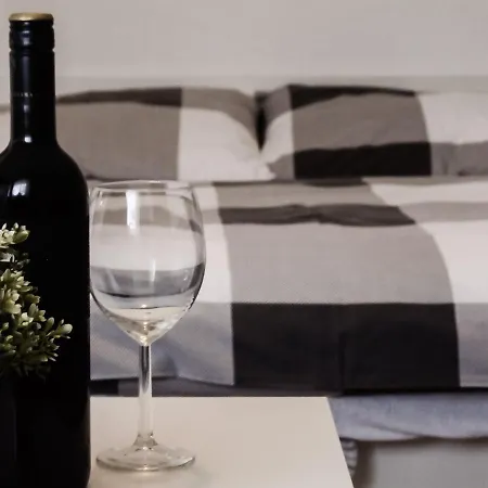 アパート Anita チョパク