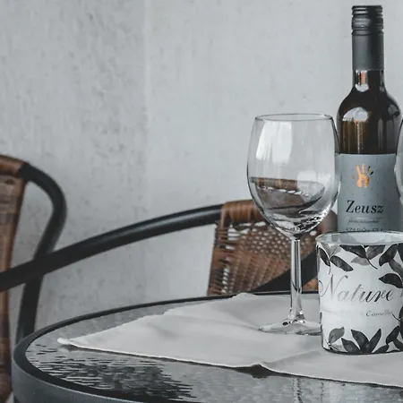 Anita アパート チョパク